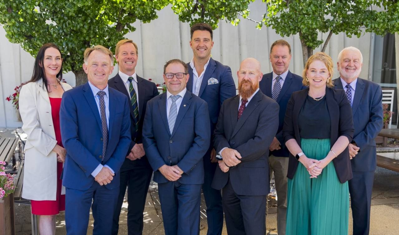 Left to right: Cr Fern Summer, Cr Geoff Akers, Cr Paul Wickham, Cr Anthony Brophy (Deputy Mayor), Cr Shane Sali (Mayor), Cr Kieron Eddy, Cr Steven Threlfall, Cr Sam Spinks, Cr Rod Schubert.