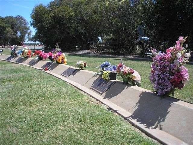 Pine Lodge Cemetery