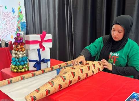 Gift wrapping
