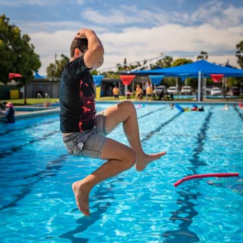Rural Outdoor Pools - Post 03